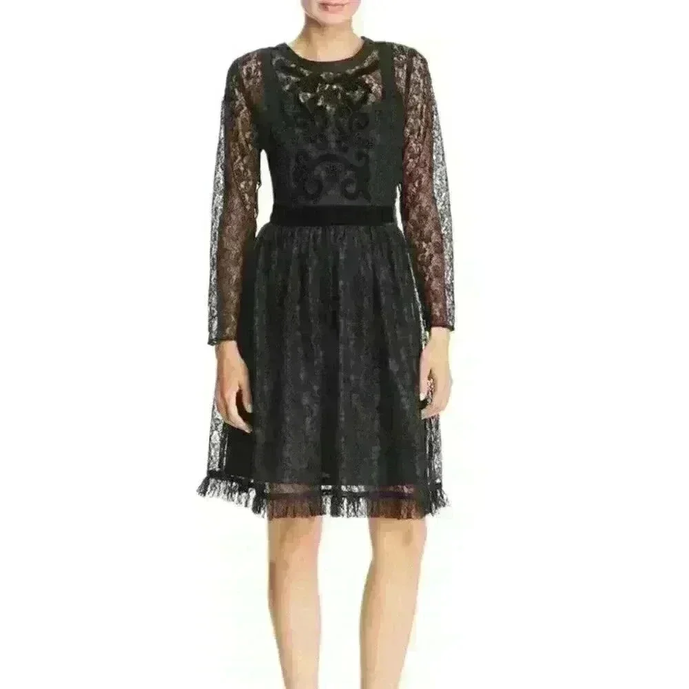 NEW! Nanette Lepore Women’s 2 Velvet Lace Dress NWT $158 - Picture 1 of 2